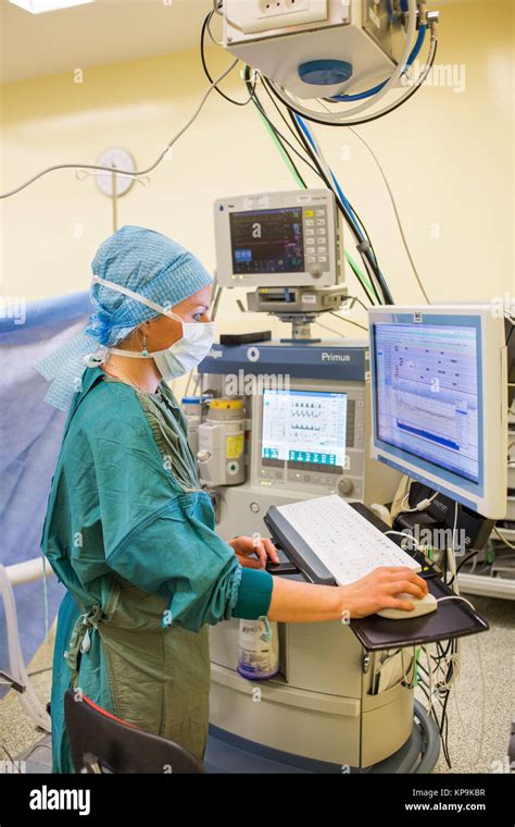 ﻿¿cuál es la perspectiva laboral de una enfermera anestesista?