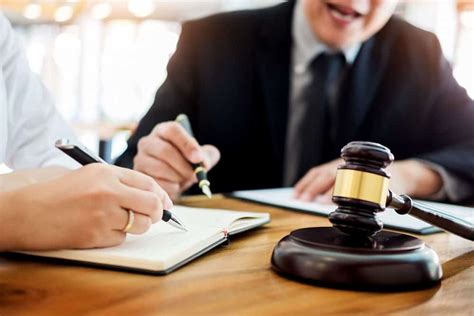 ﻿¿cuáles son los deberes de un abogado civil?
