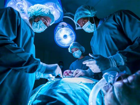 ﻿¿cuánto dinero gana un cirujano ginecológico?