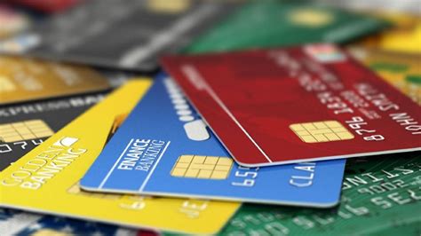 ﻿¿pueden las compañías de tarjetas de crédito llamar a su lugar de trabajo?