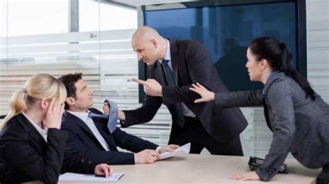 ﻿¿qué es el abuso verbal en el lugar de trabajo?