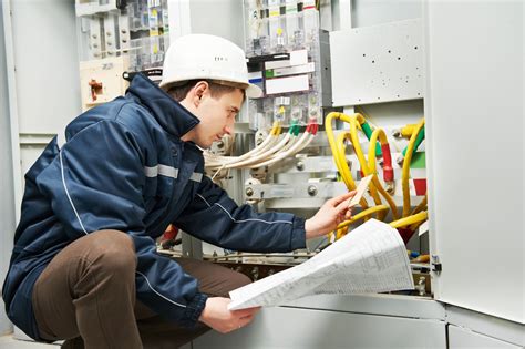 ﻿¿qué hace un ingeniero eléctrico?