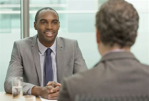 ﻿12 consejos para conectarse con un entrevistador