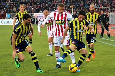 ﻿Sivas fenerbahçe canlı izle bet: Fenerbahçe ile Sivasspor bir puanla sahadan ayrıldı