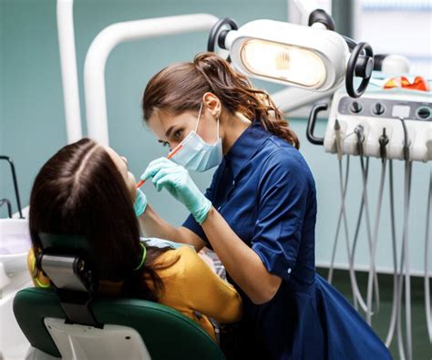﻿aprenda sobre las opciones de carrera dental