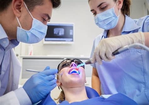 ﻿cómo avanzar en su carrera como asistente dental