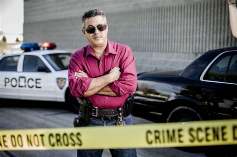 ﻿cómo convertirse en detective en california