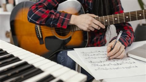 ﻿cómo empezar una carrera escribiendo canciones para artistas