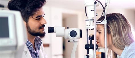 ﻿descripción del puesto de optometrista: salario, habilidades y más