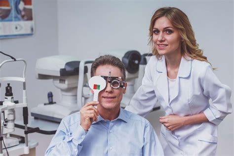 ﻿es una optometría una verdadera profesión médica