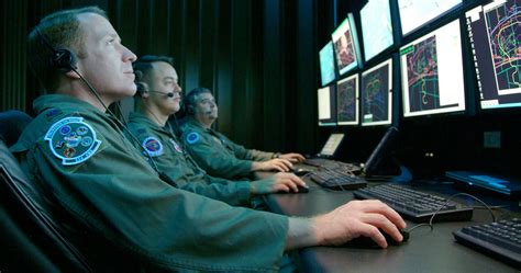 ﻿funciones fundamentales del personal de seguridad cibernética de la fuerza aérea