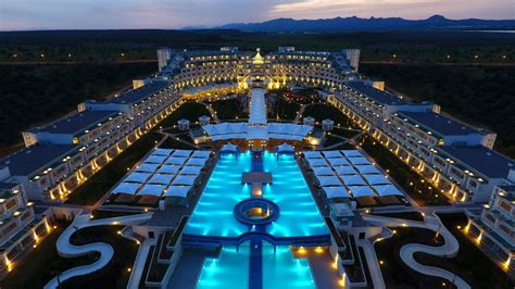 ﻿kıbrıs limak casino: limak cyprus deluxe hotel   bafra, kıbrıs mng turizm