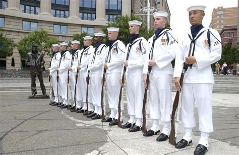 ﻿la guardia ceremonial de la marina de los ee. uu.