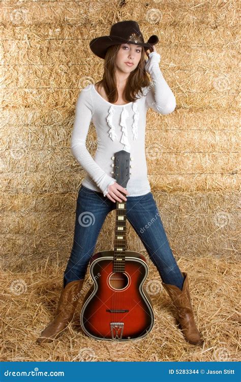 ﻿qué actrices han intentado lanzar una carrera en la música country