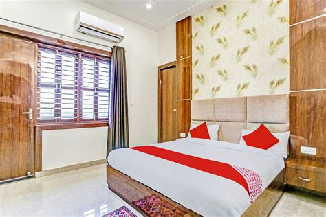 𝐁𝐮𝐝𝐠𝐞𝐭 𝐇𝐨𝐭𝐞𝐥𝐬 in Vrindavan start @ Rs. 992 - Budget Hotels to Stay ...