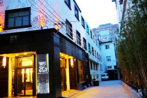  上海宜兰贵斯精品酒店酒店能停车吗？
