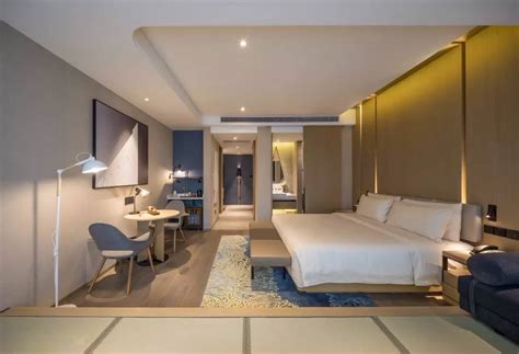  临汾车站街亚朵酒店几木大床房和高级大床房的区别是什么？