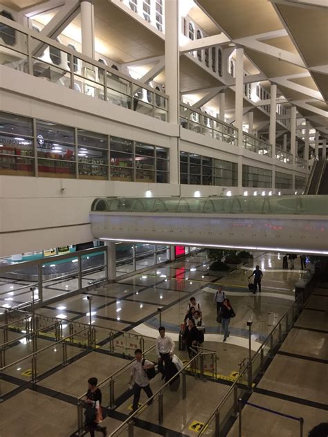  从厦门高崎机场下飞机拿行李大概会多长时间？