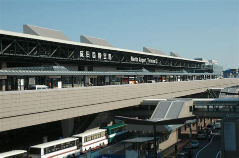  请教从东京成田机场到新宿新丽酒店要怎么走？
