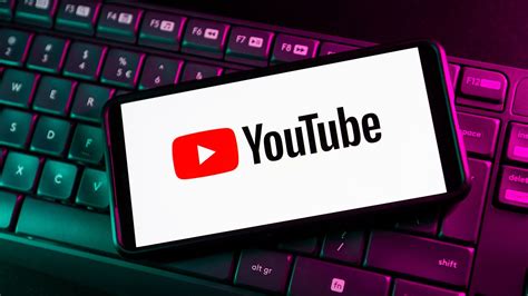  2  YouTube.