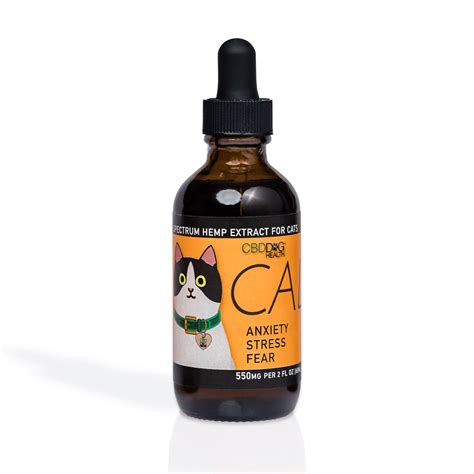  CBD oil can help your cat feel calm and comfortable, which can make vet visits or grooming visits less stressful