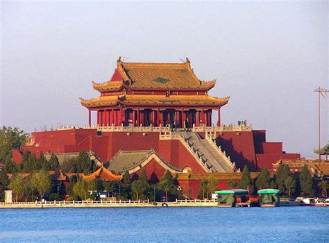  Castillo  Zhengzhou