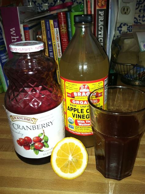  Cranberry juice and apple cider vinegar give it a delicious tart flavor that feels like a cocktail