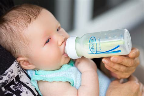  Feeding using a dropper bottle is not advised and often results in inhalation pneumonia Bloomfield, 