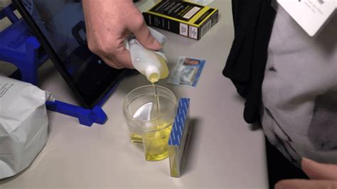  Five ways employees cheat drug tests Diluting urine samples This can be done by drinking a large amount of water before taking the drug test or by directly putting water in the urine sample