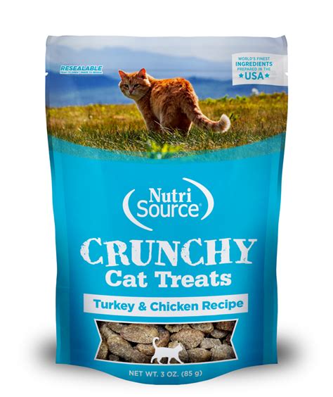 However, choose the longer-lasting crunchy treats if your cat loves to play with its food and enjoys the crunch