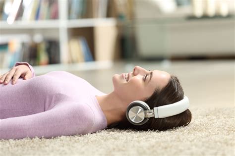  In addition, it can soothe their anxiety to listen to soft music and exercise regularly