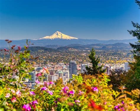  In addition to its welcoming nature, Portland offers an extensive list of reasons that people are so happy here