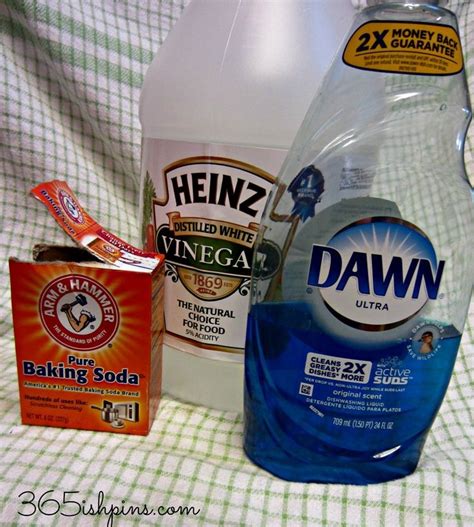  Take a spray bottle and mix one cup of white vinegar with one cup of water and two teaspoons of baking soda