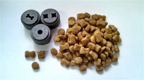  The kibble is both round and rectangular, offering a nice mix of shapes to help your English Bulldog puppy grasp it more easily