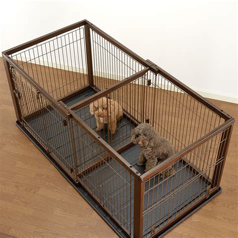  There are crates with dividers which you can gradually move as your pup grows