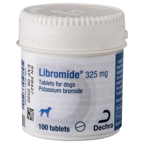  Thirteen dogs were receiving potassium bromide; 11 dogs, zonisamide; 9 dogs were on phenobarbital; 13 on levetiracetam and one dog, topiramate Supplementary Table 1