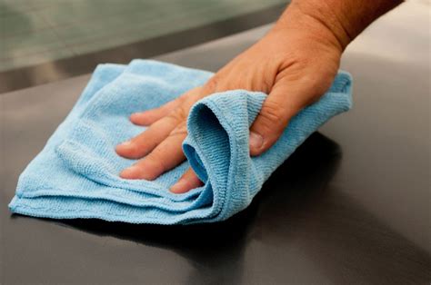  Wipe them clean with a damp towel to prevent dirt build-up and