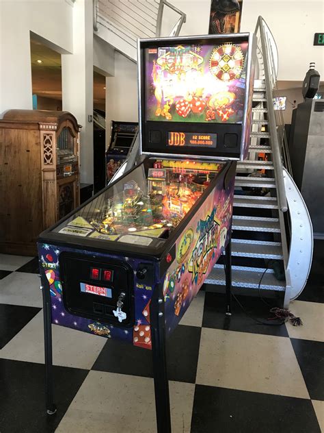  high roller casino pinball machine