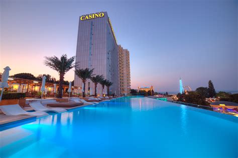  international hotel casino tower suites