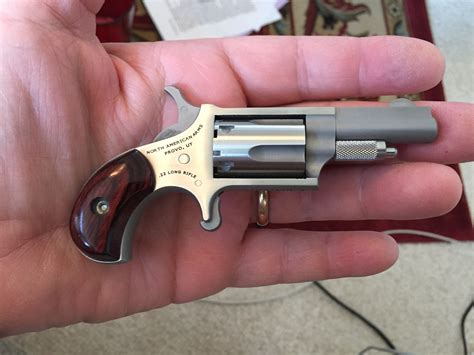 Being a .22 caliber revolver, the Rough Rider is one of the best pistols for new shooters. It’s light enough for younger shooters to handle, and the recoil won’t scare off first-time shooters. We’d recommend it for pining steel, popping tin cans, or taking out small pests and varmints.. 