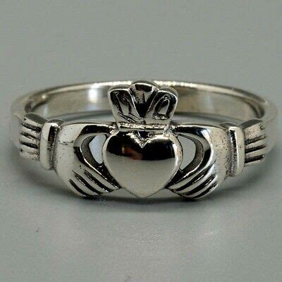 .925 Sterling Silver Traditional Claddagh Celtic Ring