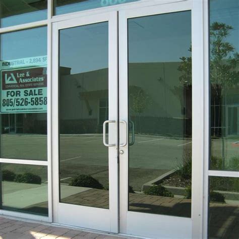 1,225 Commercial Glass Doors Premium High Res Photos - Getty …