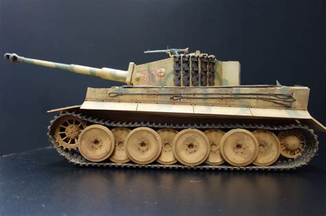 1/16 Scale Tiger I & T-34-85. And 1/35 GAZ-MM w/Flak 30 2.0cm …