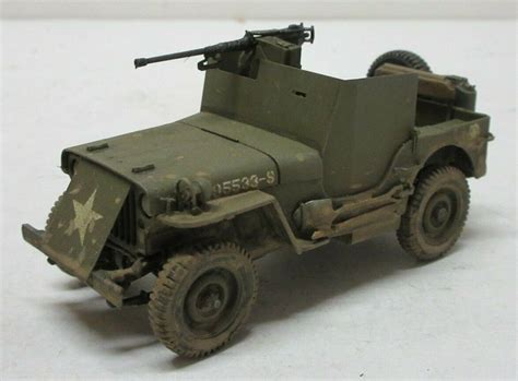 1/35 Armored 1/4-Ton 4x4 Truck w/.50-cal Machine Gun (3 in 1)