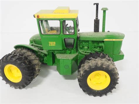 1:32 scale John Deere toys by Ertl - GreenFunStore