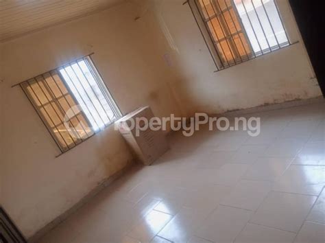 1 Bedroom Flat / Apartment in Ogudu Ogudu Lagos Flat / …