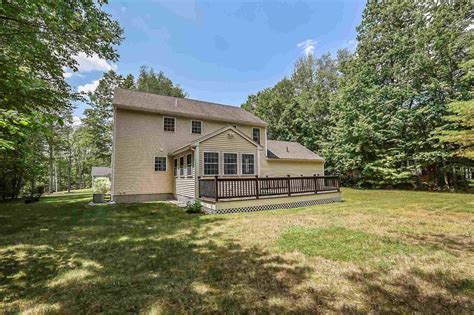 1 Briar Ct, Hooksett, NH 03106 Redfin