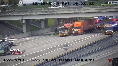 1 airlifted following collision on northbound I-75 at Miami Gardens Drive; All lanes closed
