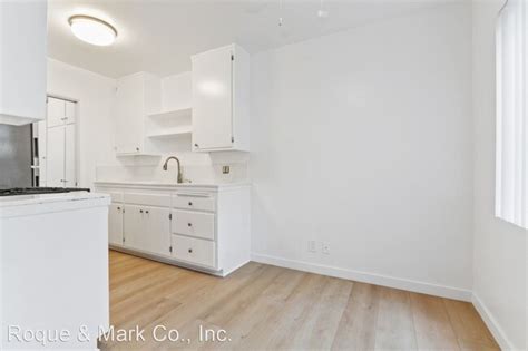 1 br, 1 bath Apartment - 1437 W. 123rd Street