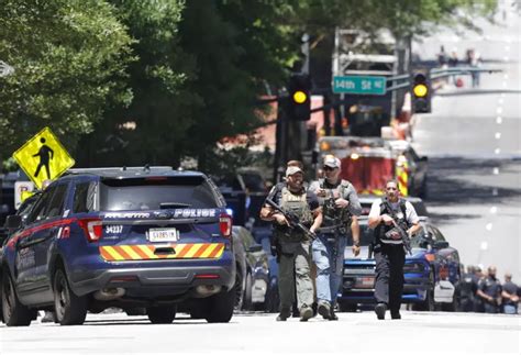 1 dead, 4 hurt in shooting inside Atlanta medical building